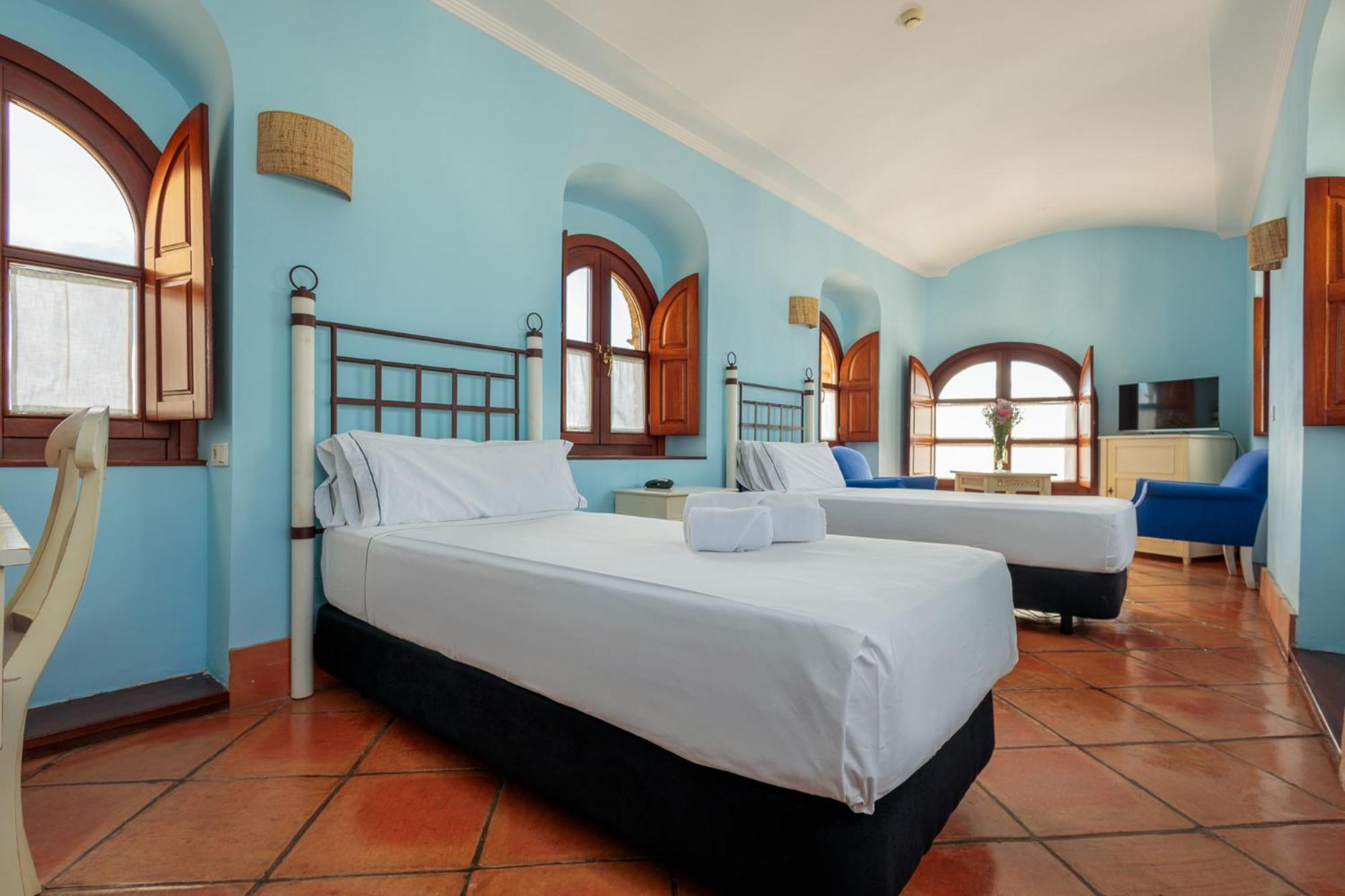 Hotel Tugasa Castillo De Castellar Castellar de la Frontera Kültér fotó