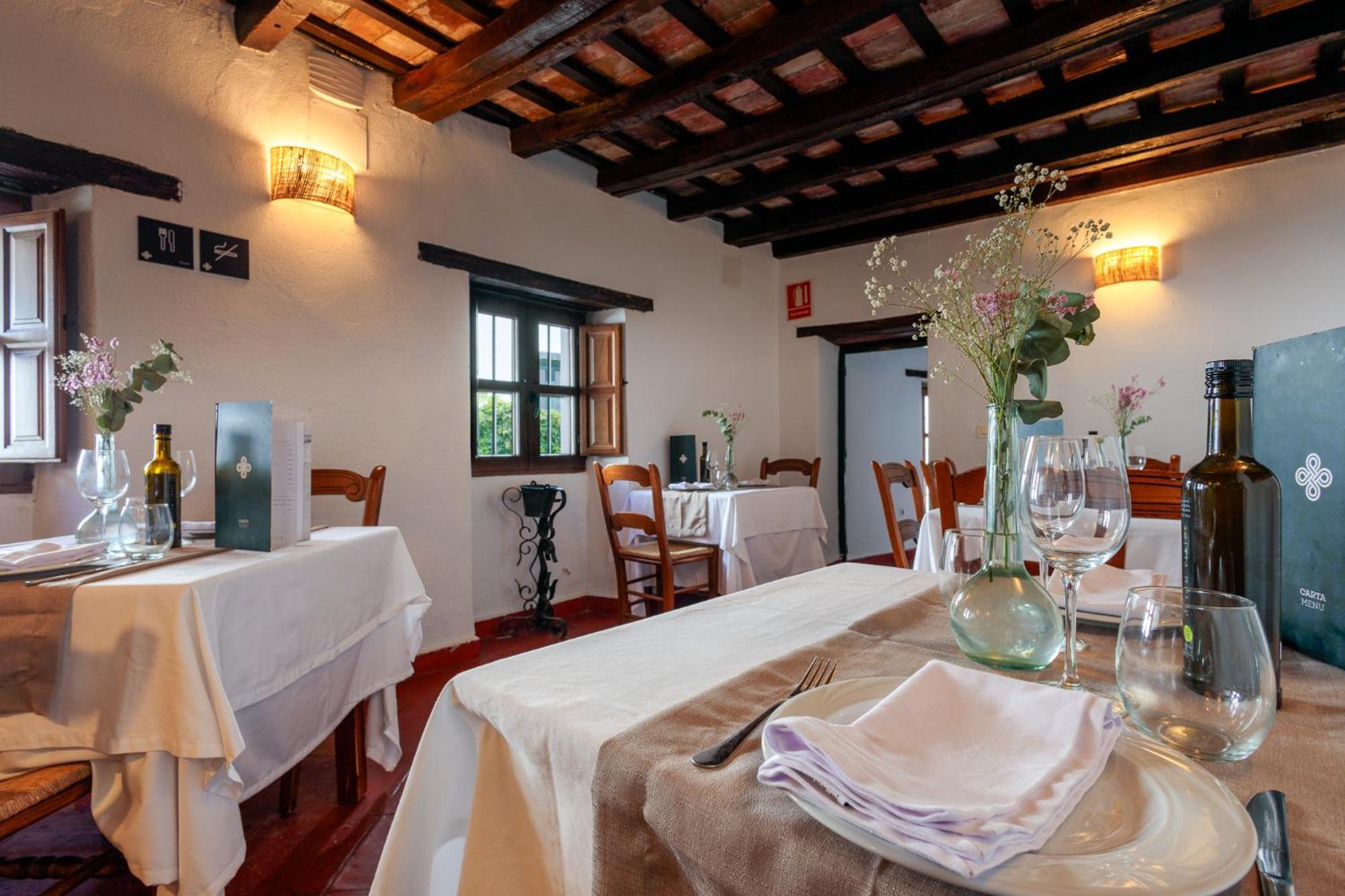 Hotel Tugasa Castillo De Castellar Castellar de la Frontera Kültér fotó