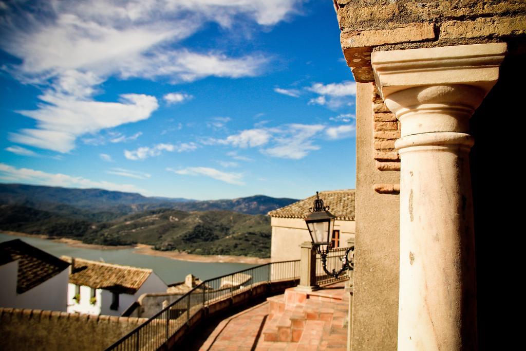 Hotel Tugasa Castillo De Castellar Castellar de la Frontera Kültér fotó
